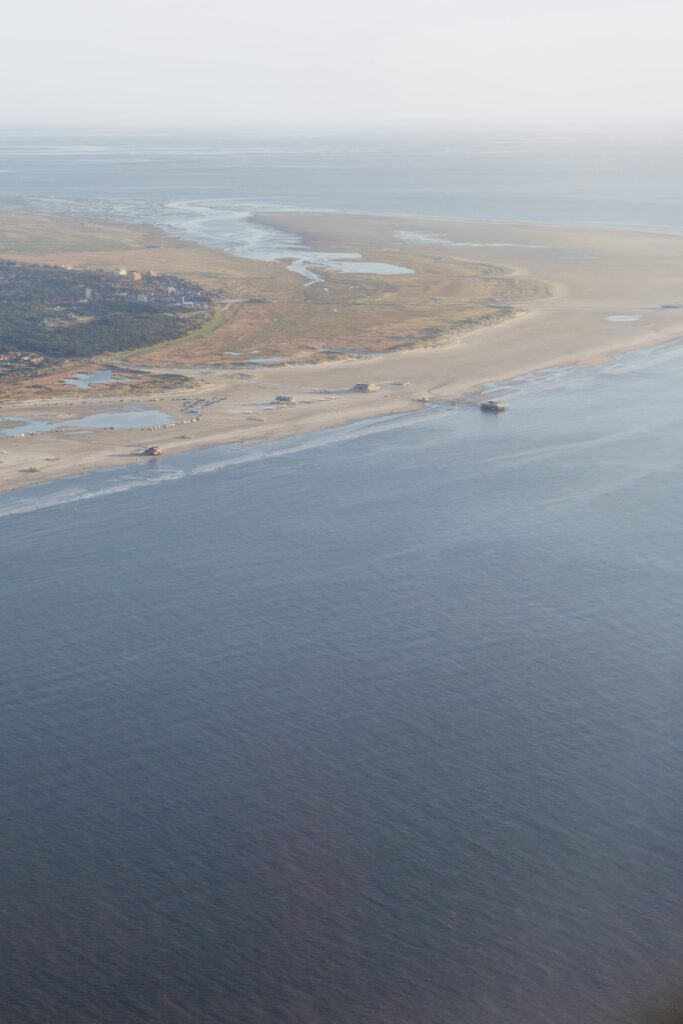 Der Strand St Peter-Ording bei einem Rundflug